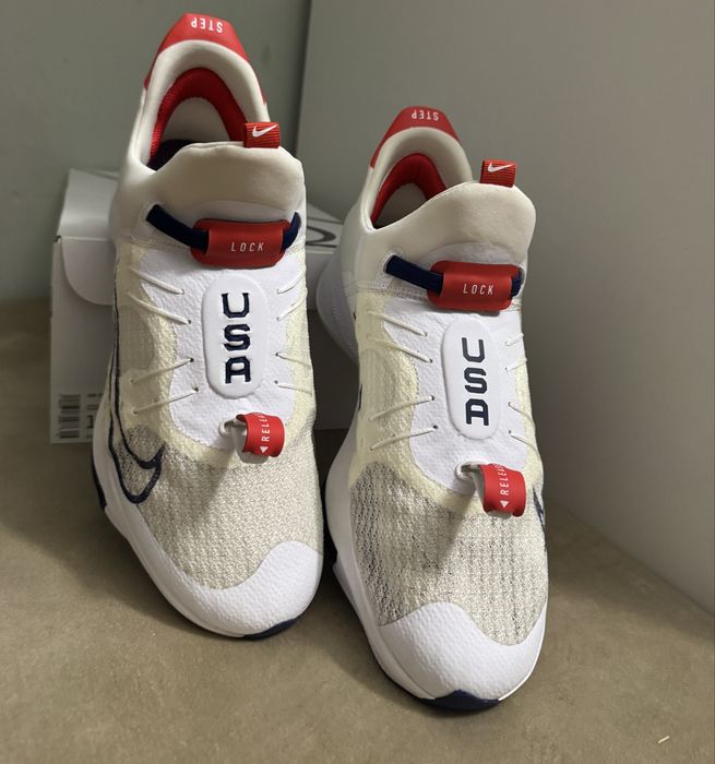 Adidasi nike Air Zoom Tempo NEXT% FlyEase.