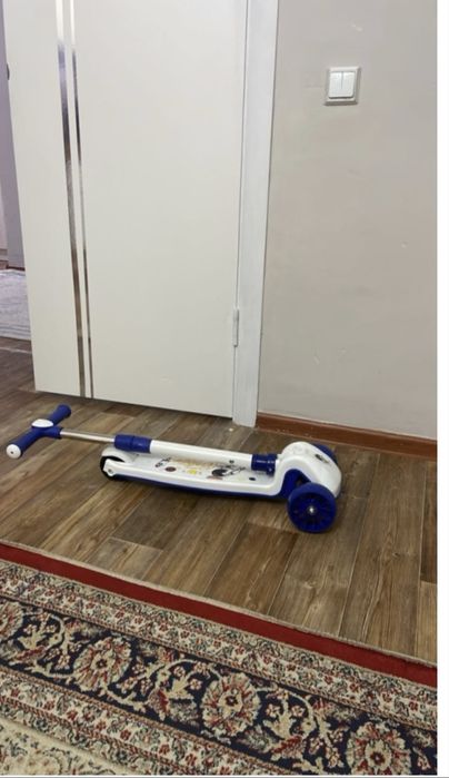 Продам самокат новый