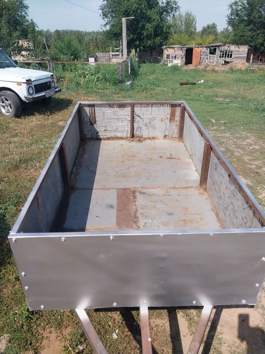 Продам прицеп автомобильный.