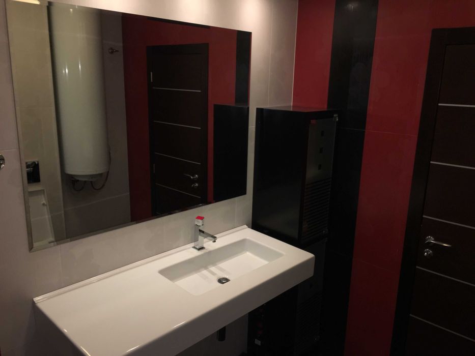 Отдавам под наем тристаен апартамент в нова сграда до пазар Чaталджа