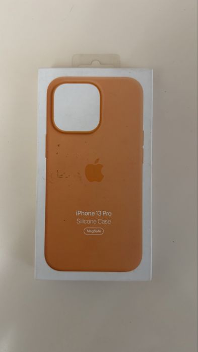Оригинальные чехлы на iPhone 13 Pro и 13 Pro Max