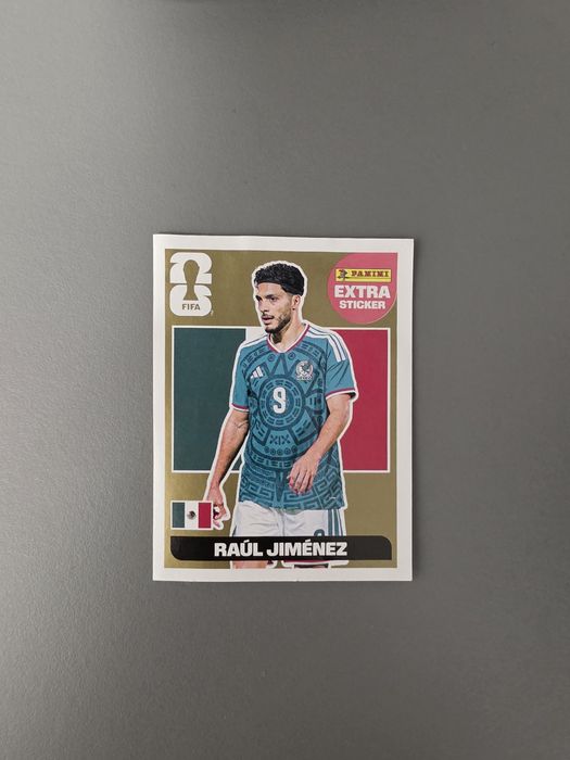 extra sticker GOLD Raul Jimenez wc2026