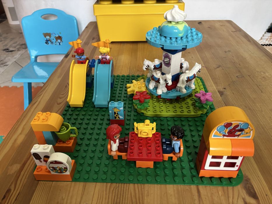 Lego Duplo Animale / Peppa / Ferma / Parc Distracti 4 seturi 2 placi