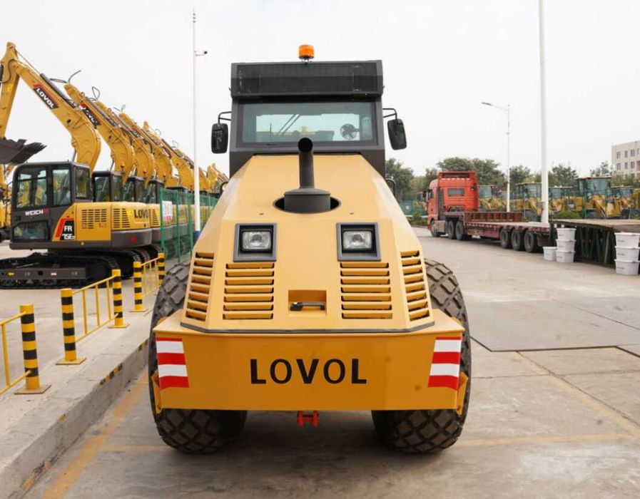 Дорожный каток LOVOL FS812DH