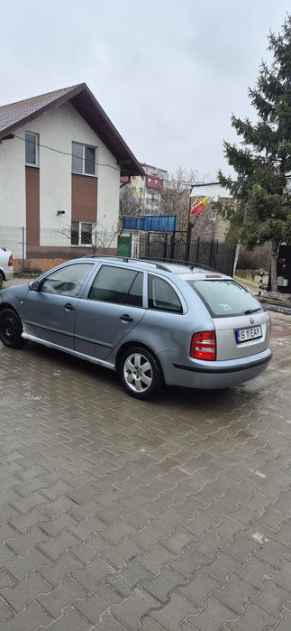 Vând Skoda Fabia 1
An-2003
Motor 1.9 tdi
Km-337.849(Masina rulează în