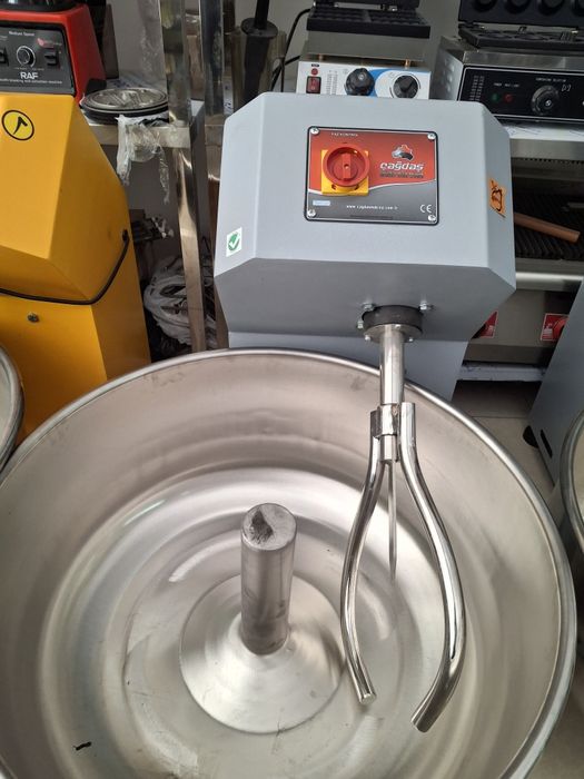 Meshalka meksr xamir qoriydigan hamir qoriydigan miksr testo meshalka