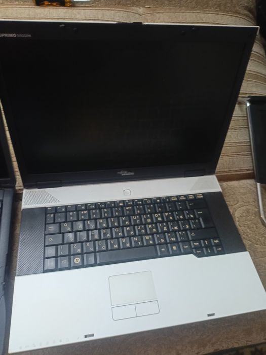 Продам ноудбуки срочно