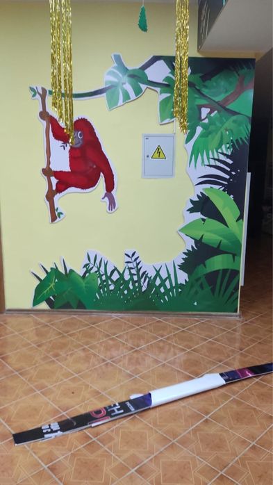 Стенды , таблички , баннер пленки , неоны