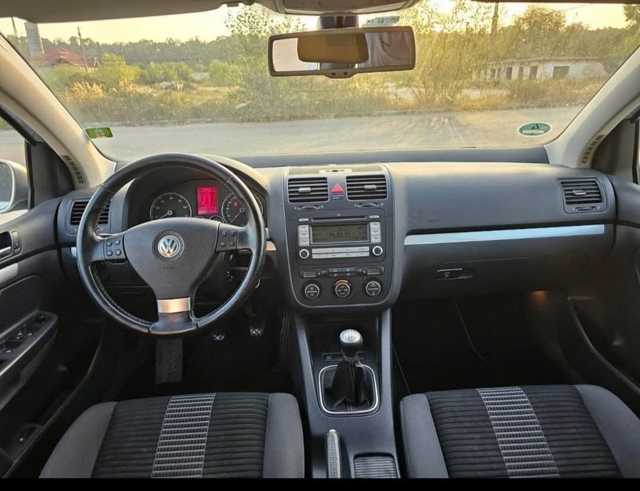 Wv golf 5 united 14 TSI 122 cai 2008 benzină 4499€