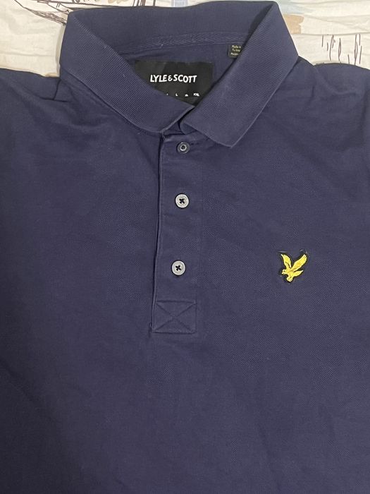 Продавам блуза/поло Lyle & Scott, размер S, тъмносиньо