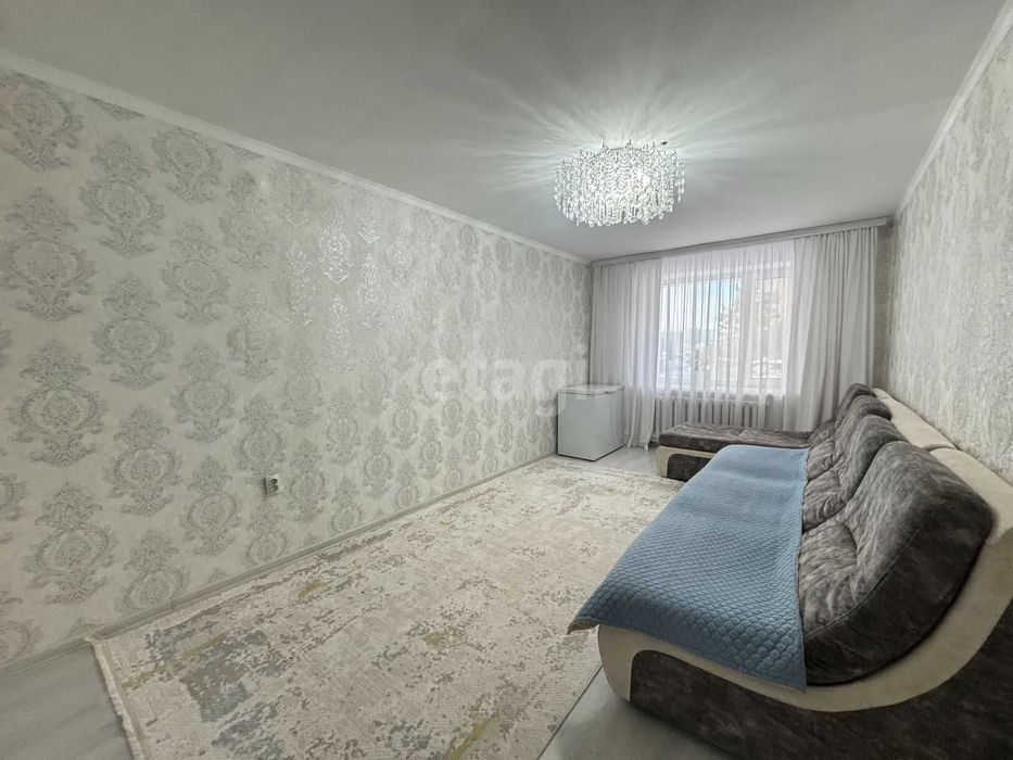 продам 3 комнатную квартиру