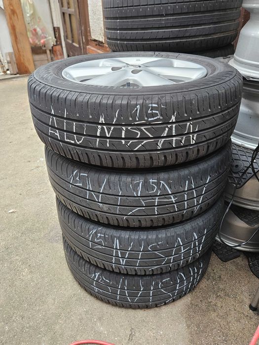 Оригинални лети джанти 15" NISSAN 4x100