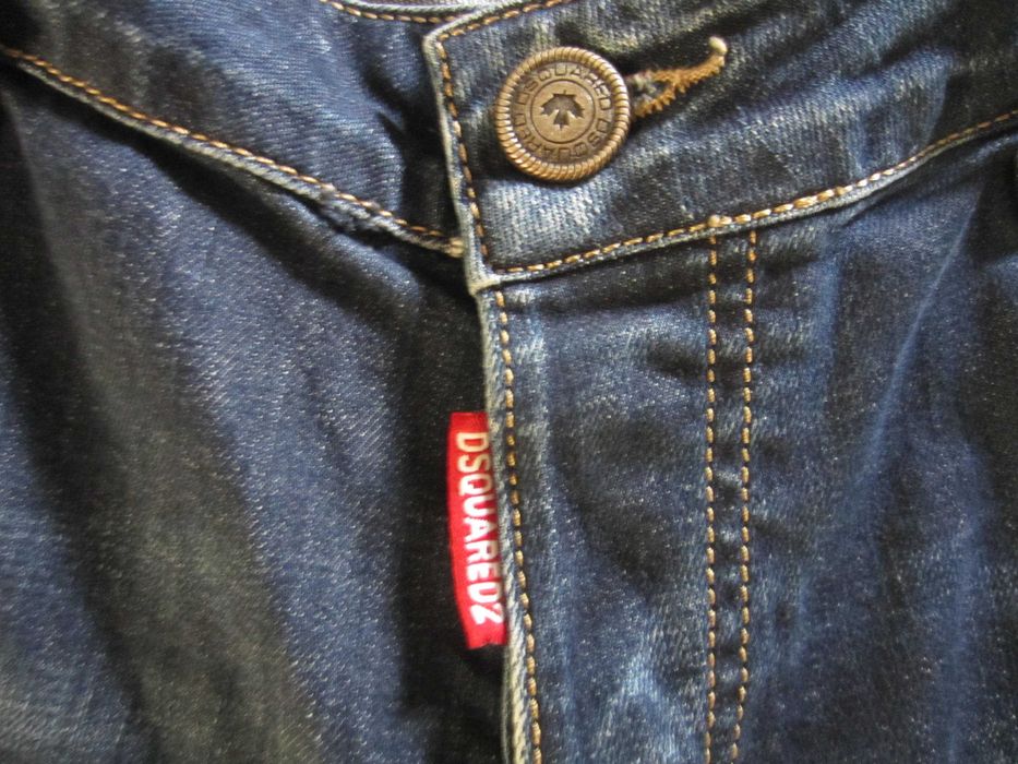 Blugi dama Dsquared2, masura W30 L28, Talie=86cm,model Boyfriend, croiala skinny, 98%Bumbac+2%Lycra, stare f. buna