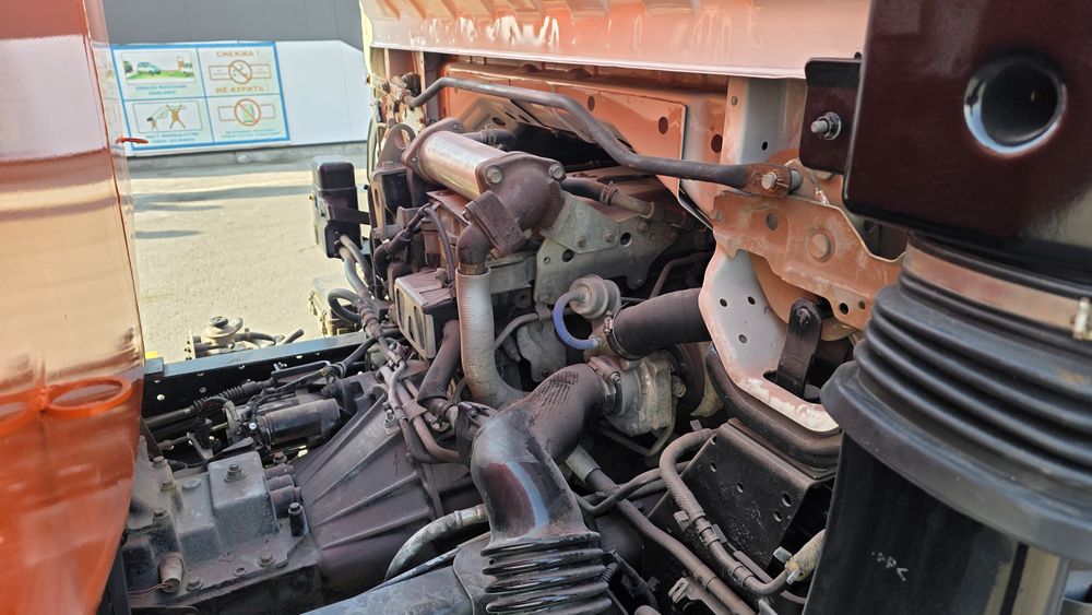 Исузи Бинзавоз сотилади йил 2009 мотор турбина  балон 100%