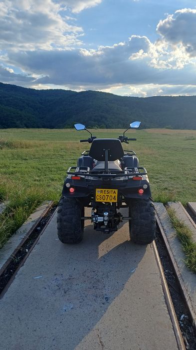 Vând ATV Linhai 210
