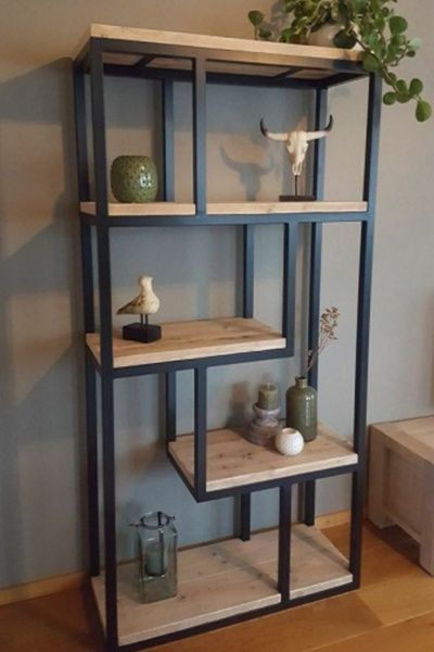 Mobilă la comandă din lemn și fier | Calitate, stil industrial