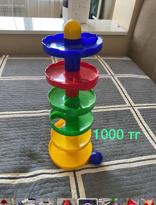 Игрушки срочно продам