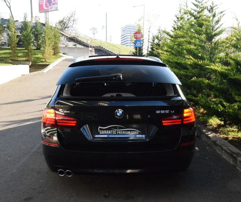 BMW Seria 5 Bmw 525d 218Cp X Drive Automat Panoramic Distronic