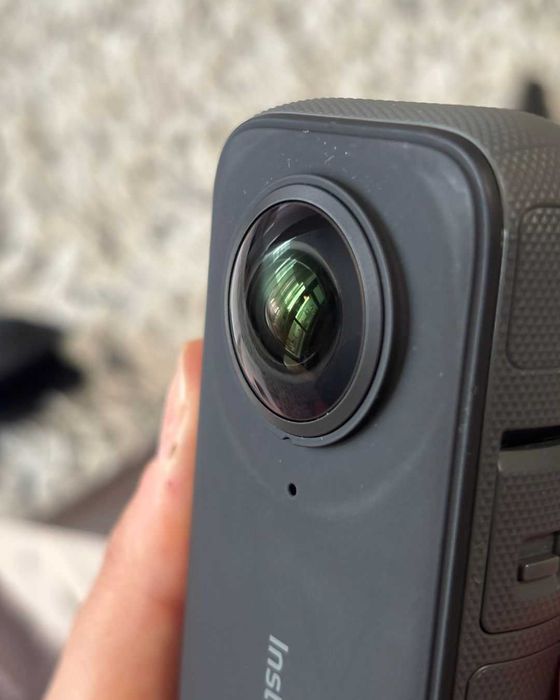 Екшън камера INSTA 360 X3 + АКСЕСОАРИ