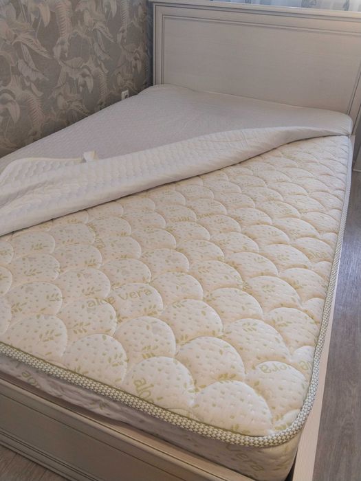 Кровать б/у 120*200