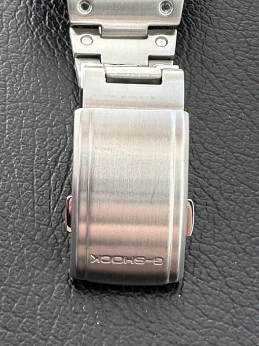 Casio G-Shock GM-B2100