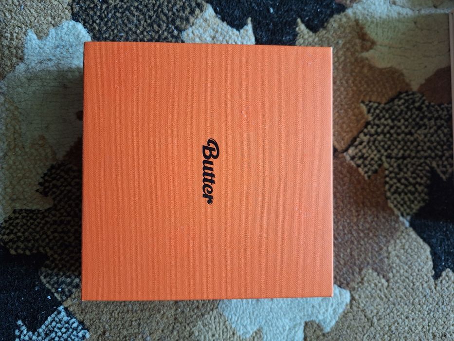 K-pop албуми (BTS, Enhypen, Tomorrow x Together)