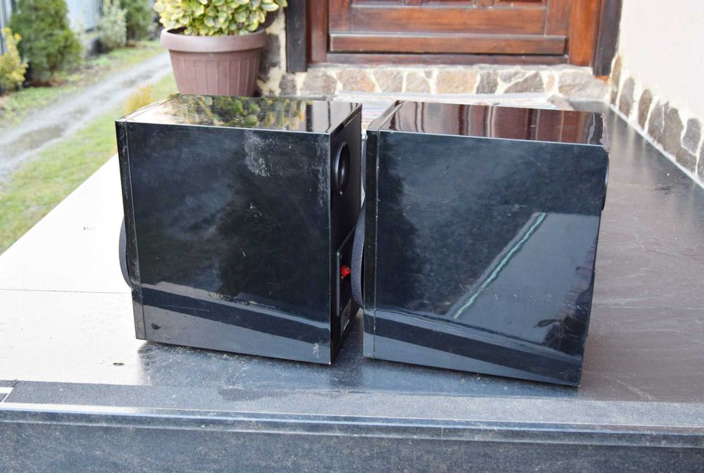 Boxe Yamaha NS-BP 300