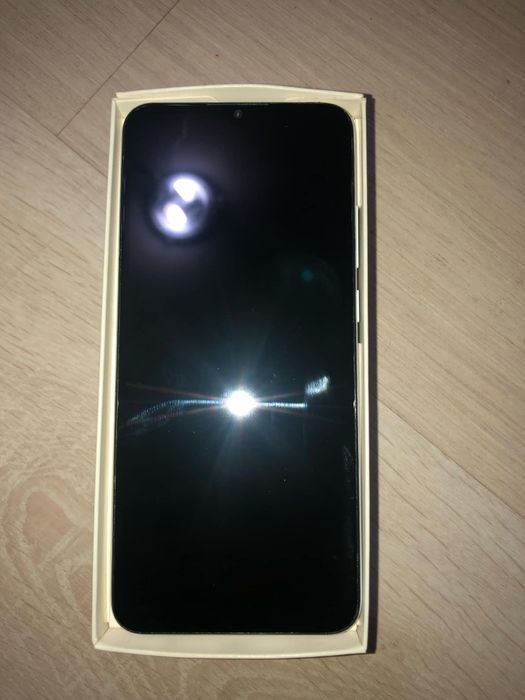 Продавам телефон А02 S