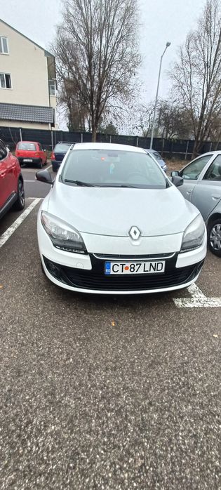Vând Megan 3 euro 5