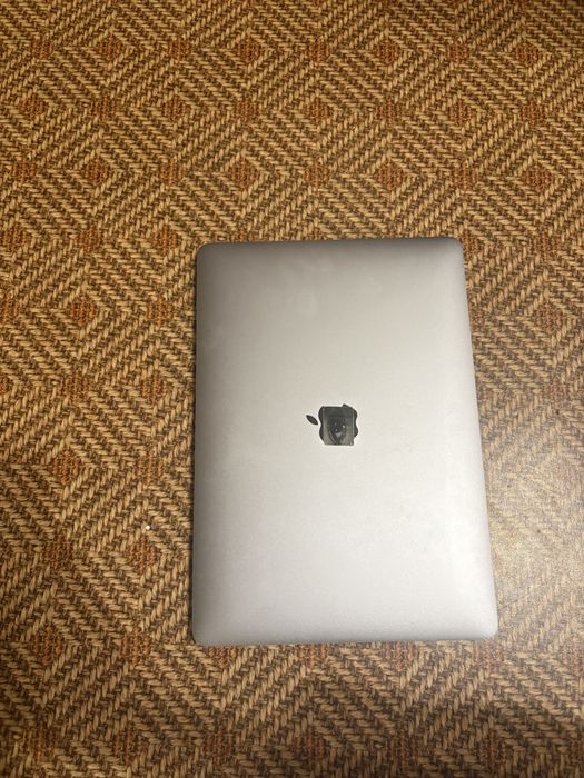 MacBook Pro, 2017, Intel, 13 дюймов, 128 GB