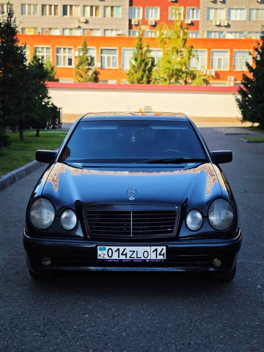 Продам мерседес w210