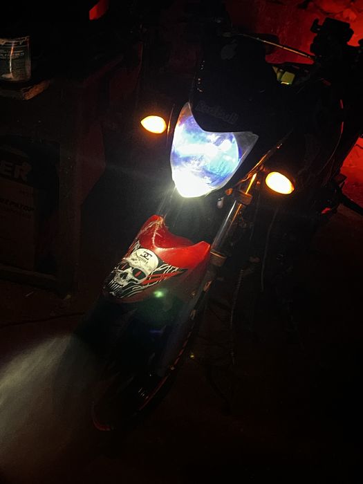 Продам мотоцикл 250 куб