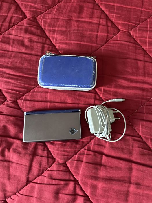 Consola Nintendo Dsi Modat