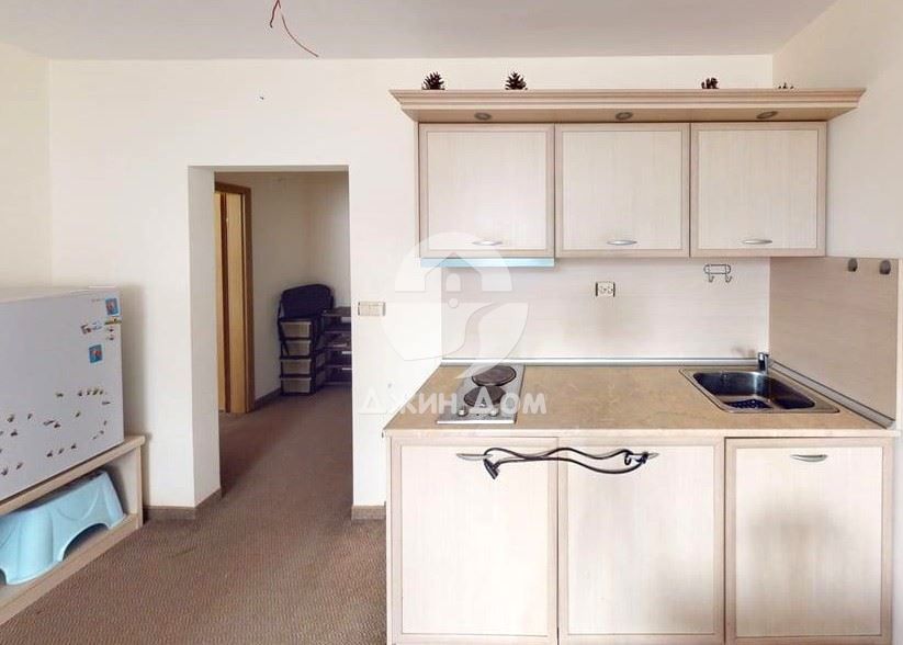 Продава се Двустаен апартамент в к.к. Слънчев бряг - 63 кв.м за 1096 €/кв.м - Снимка #3