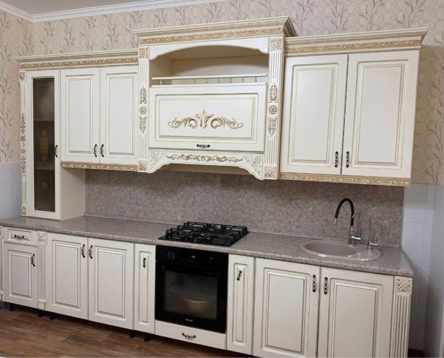 Кухонный гарнитур сатылады