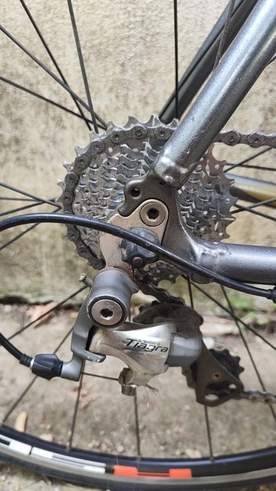 Cursieră Occano R110 - Echipare Shimano Ultegra / Tiagra (2x10 viteze)