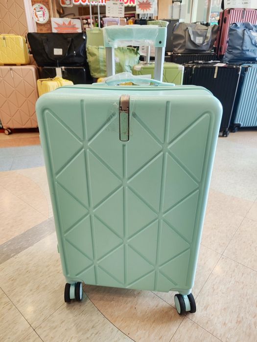 Чемоданы размер M