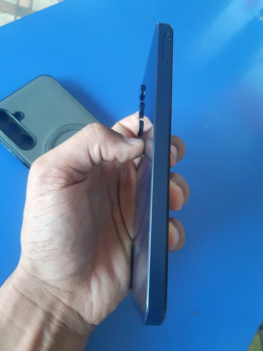 Samsung a15.  8ga 256gga