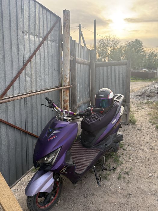 Продам/обменяю мопед м8 про