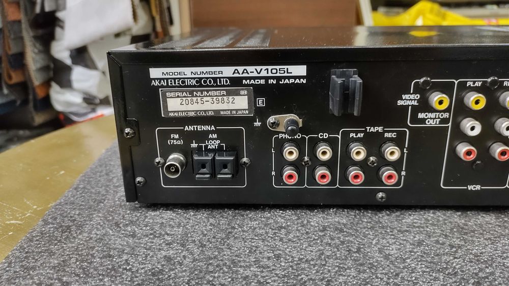 Akai AA-V105L Receiver