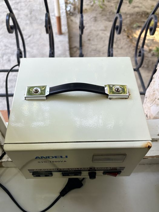Стабилизатор Andeli  SVC 1500 VA
