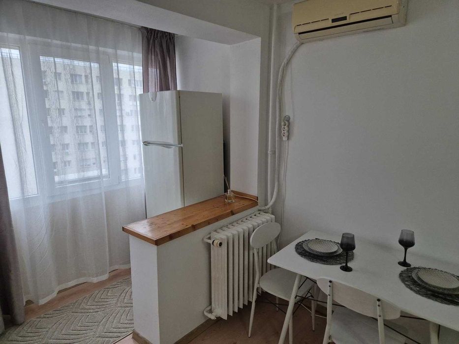 Proprietar închiriez garsonieră – Metrou Dristor 2, etaj 8/10