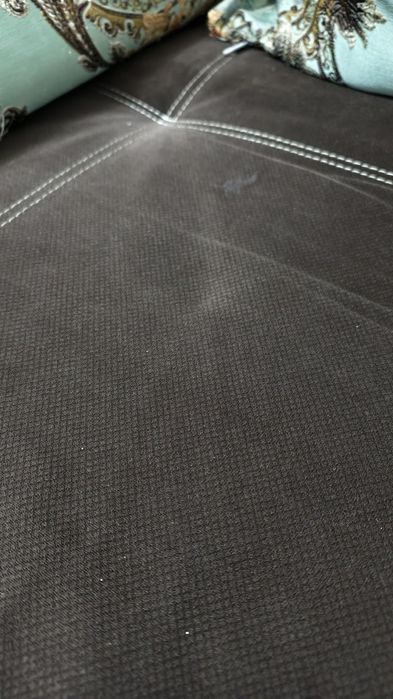 Диван в хорошем состоянии