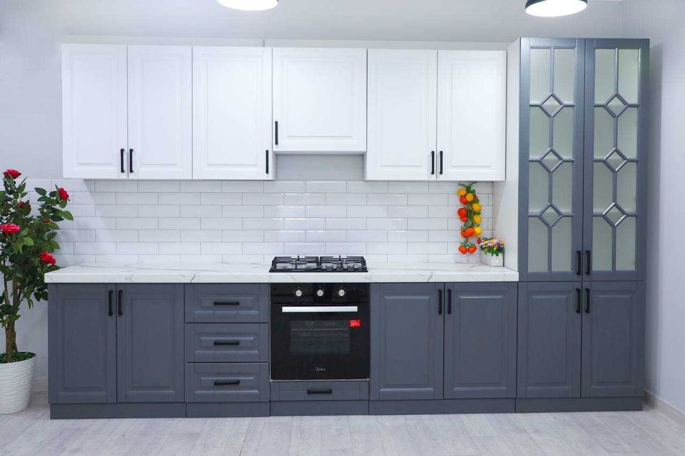 Кухонный гарнитур со склада