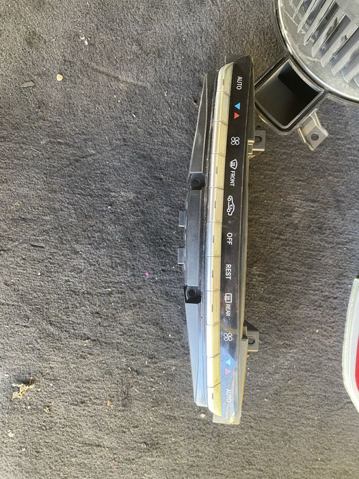 Afisaj Climatronic Mercedes S W221 Pret 250 lei