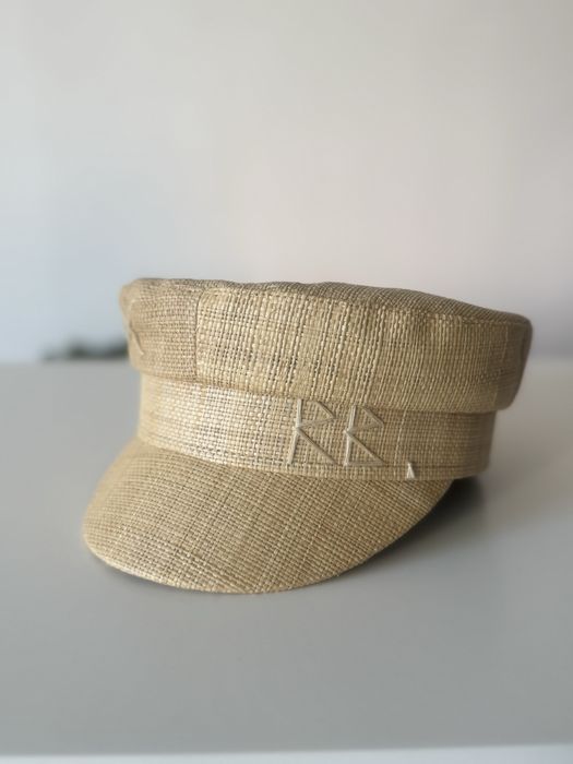 RB Шапки Ruslan Baginskiy