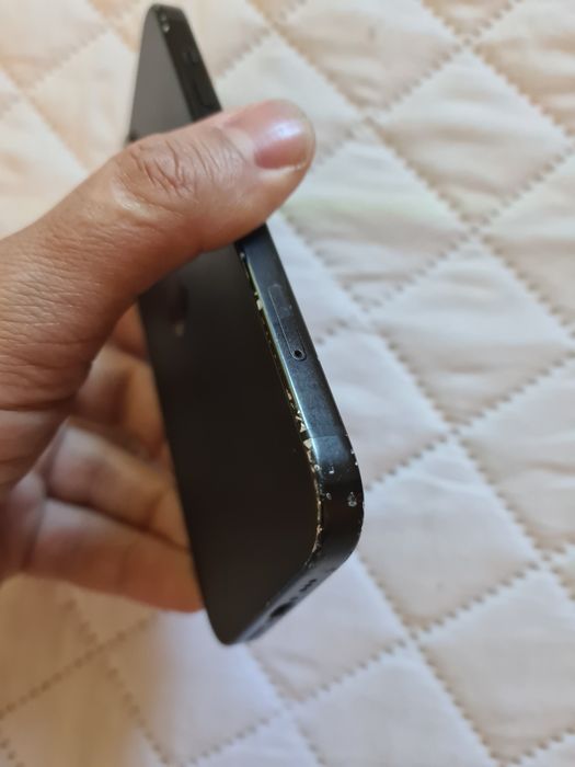 Iphone 15 128 GB touchscreen crapat