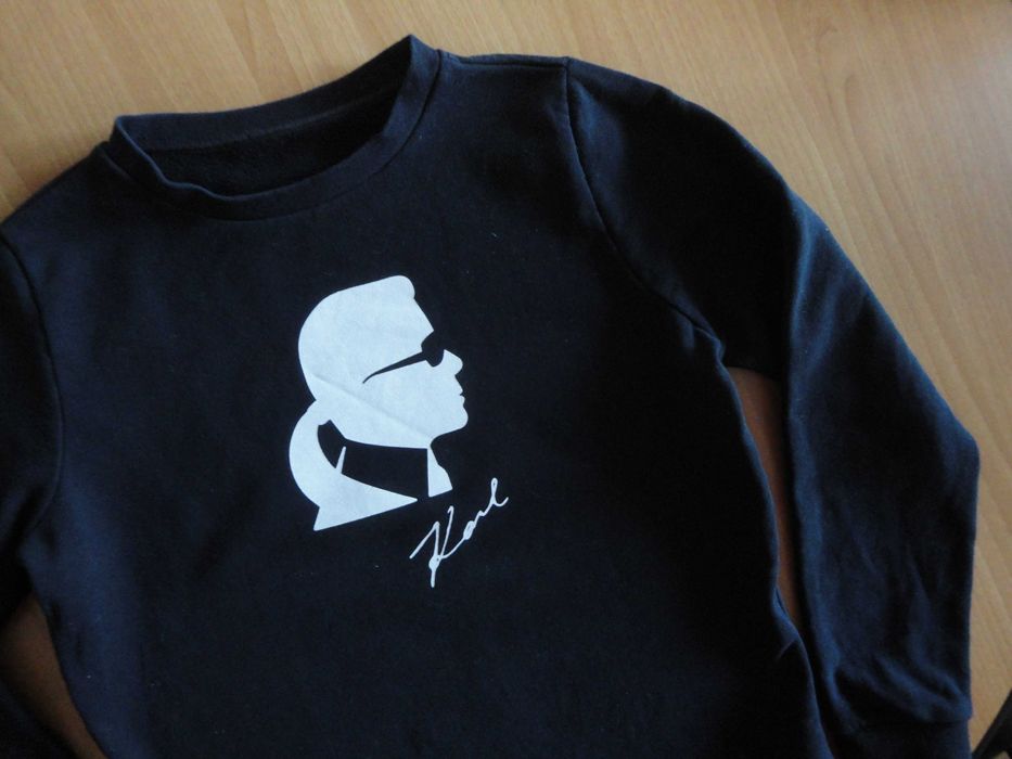 Moschino/S/оригинален суитшърт