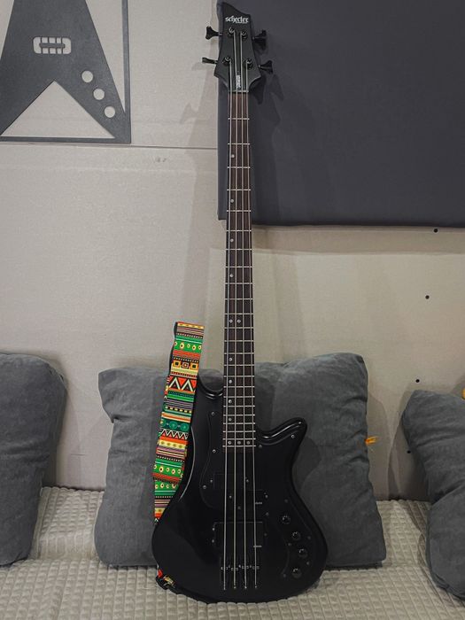 Электробас Schecter Stiletto Stealth 4