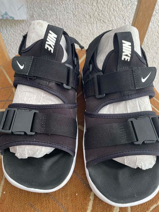 Сандали Nike номер 40